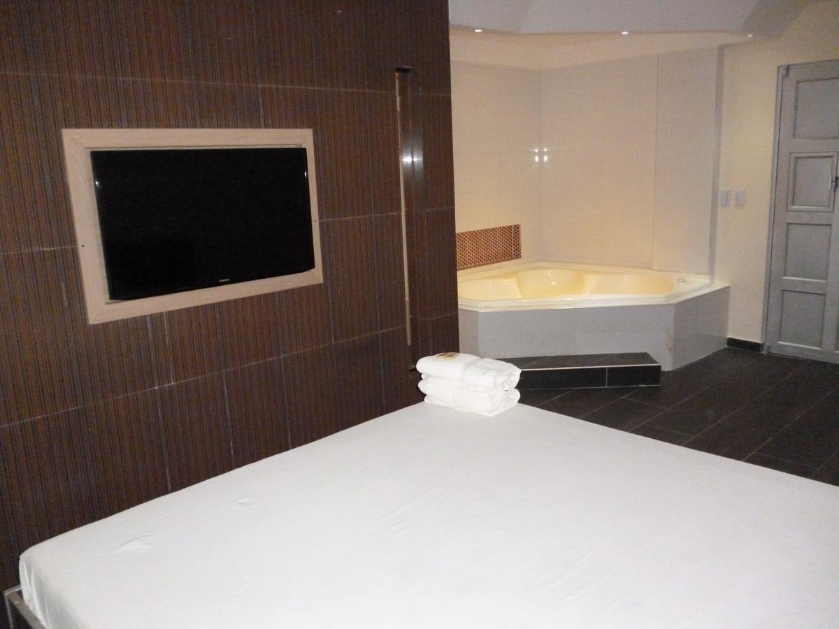 Hotel 56 Avenue Plaza Barranquilla  Eksteriør bilde