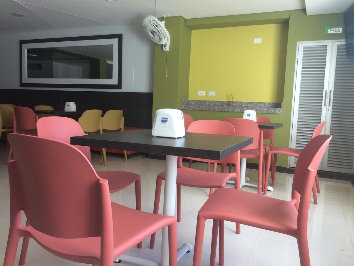 Hotel 56 Avenue Plaza Barranquilla  Eksteriør bilde